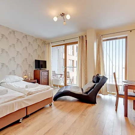 Aura Old Town Apartament