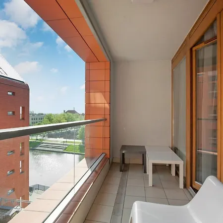Aura Old Town Apartament