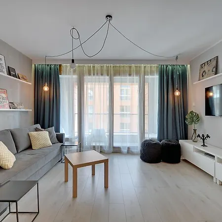 Aura Old Town Apartment