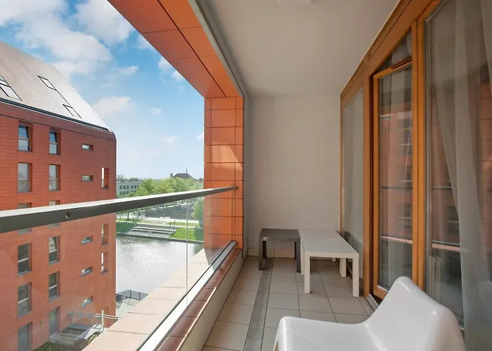 Aura Old Town Apartament