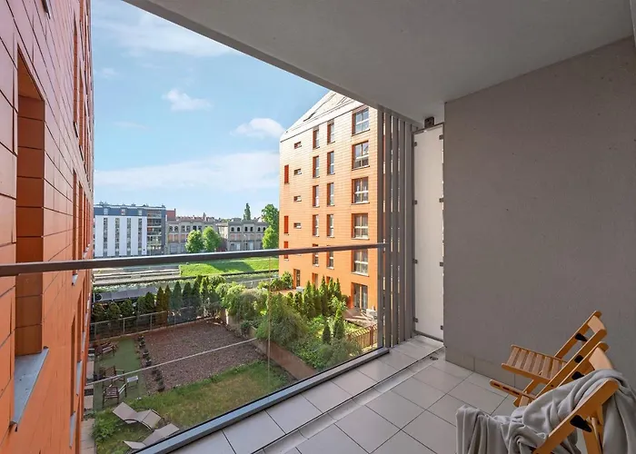 Aura Old Town Apartment